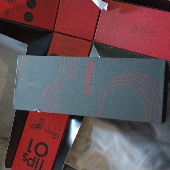 Brand new Cirrus curly and ripply - Picture 8 of 11